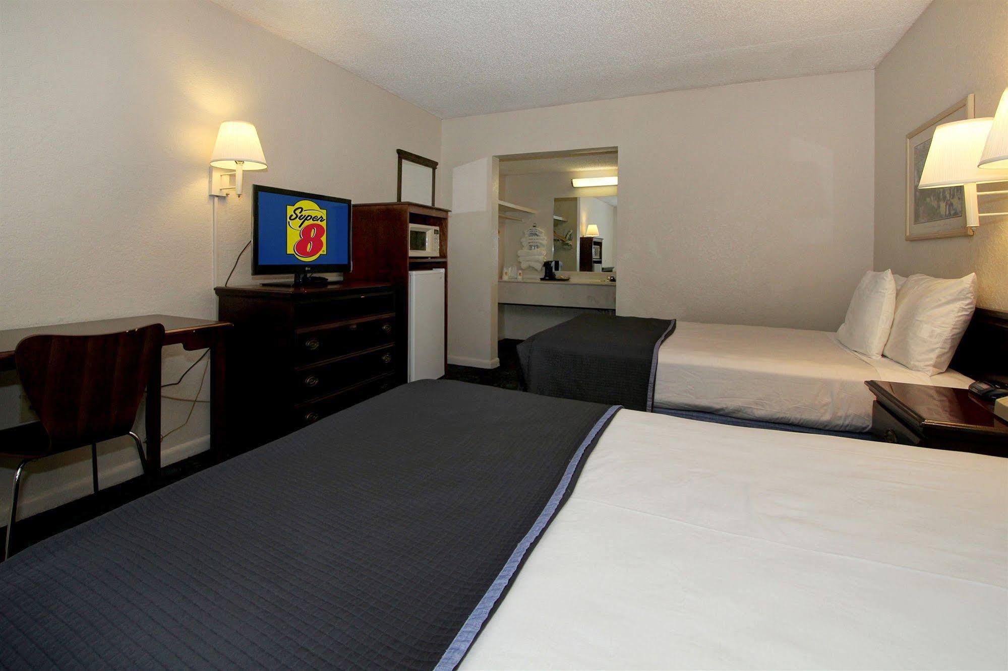 Motel Super 8 By Wyndham Kissimmee Exterior foto
